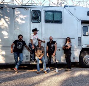 Scopri di più sull'articolo WELCOME TO THE ROCK FLOOR